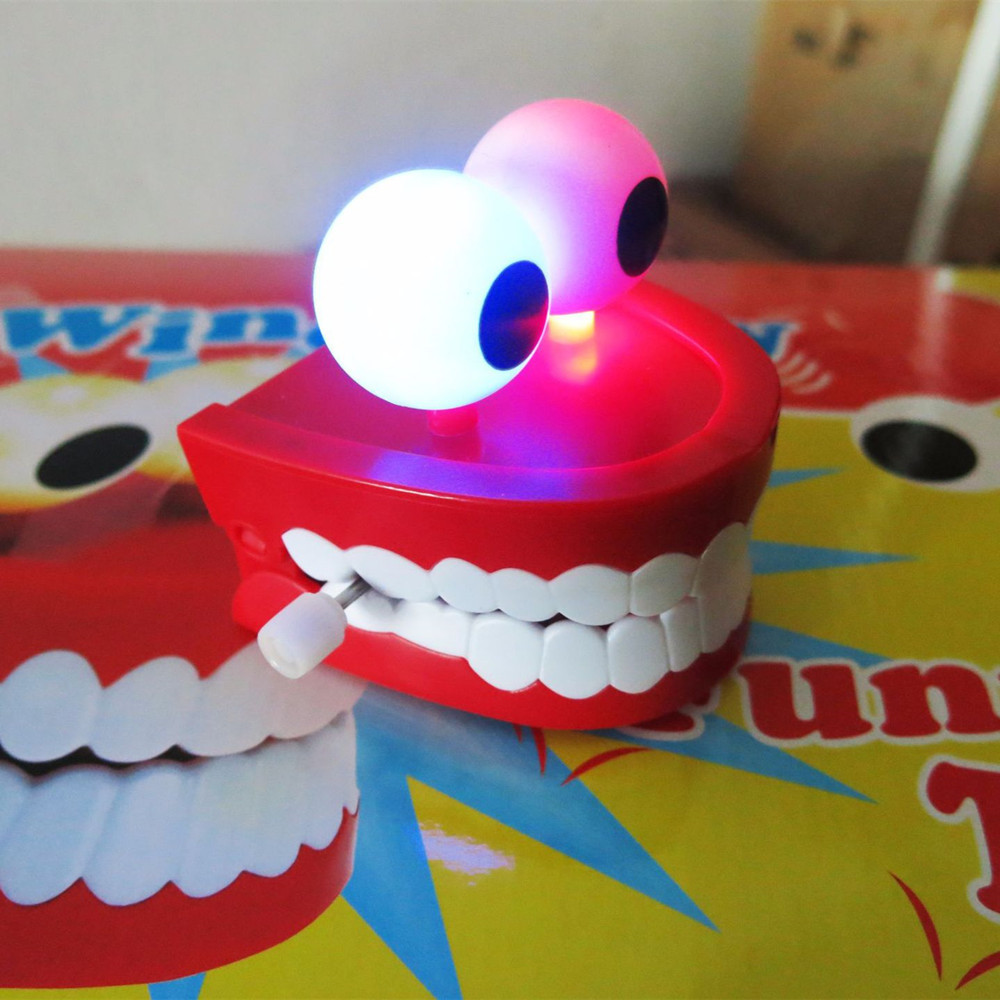 Funny Big Tooth Clockwork Toy Cute Flashing Teeth Bite Finger Novelty Jokes  Toys - Red - 3S59823512